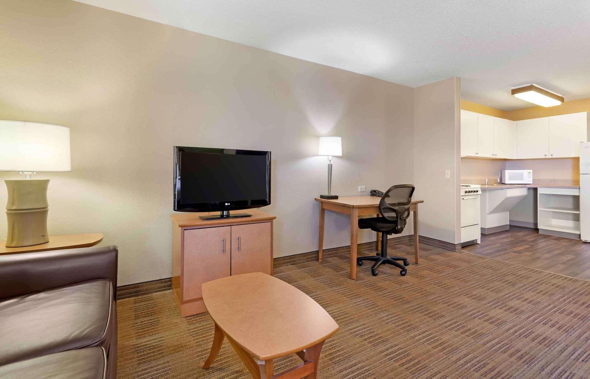 เอ็กซ์เทนด์ สเตย์ อเมริกา เมดิสัน โอลด์ ซอกโร้ด Hotel ภายนอก รูปภาพ