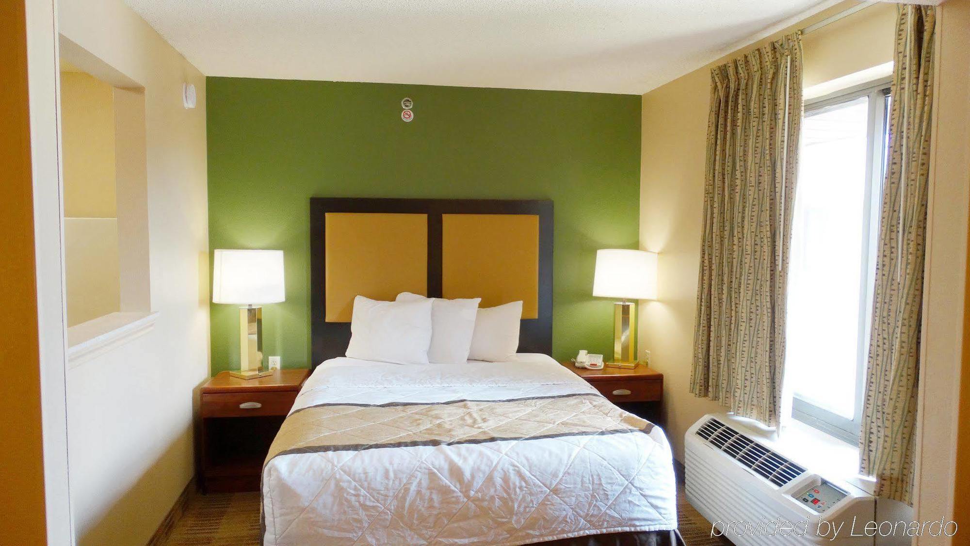 เอ็กซ์เทนด์ สเตย์ อเมริกา เมดิสัน โอลด์ ซอกโร้ด Hotel ภายนอก รูปภาพ